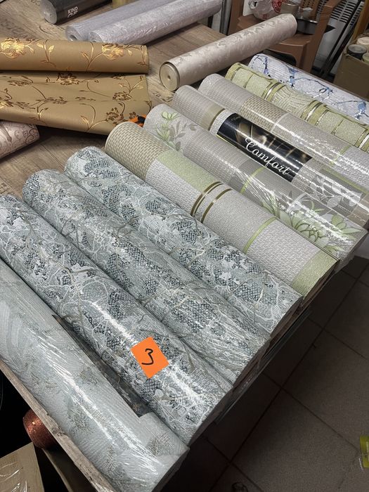 Продам обои Германия, Украина, Италия