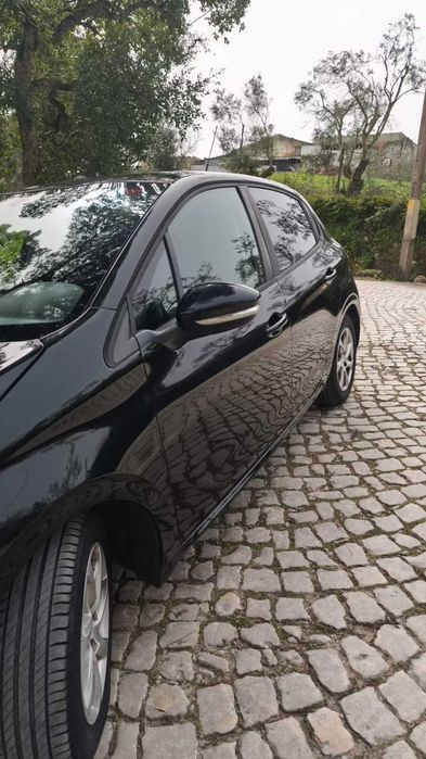 Peugeot 208 1.4 HDi Active 2015 – Diesel, 107.664 km