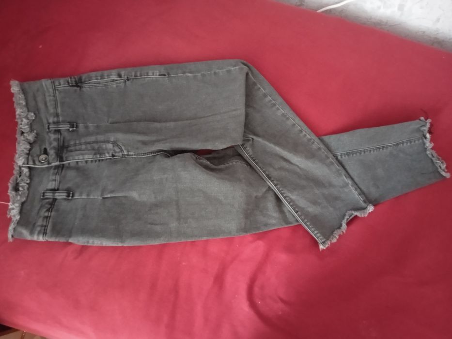 Джинси на дівчинку зріст 146