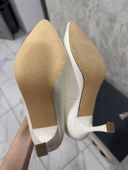 Весільні туфлі 36 р