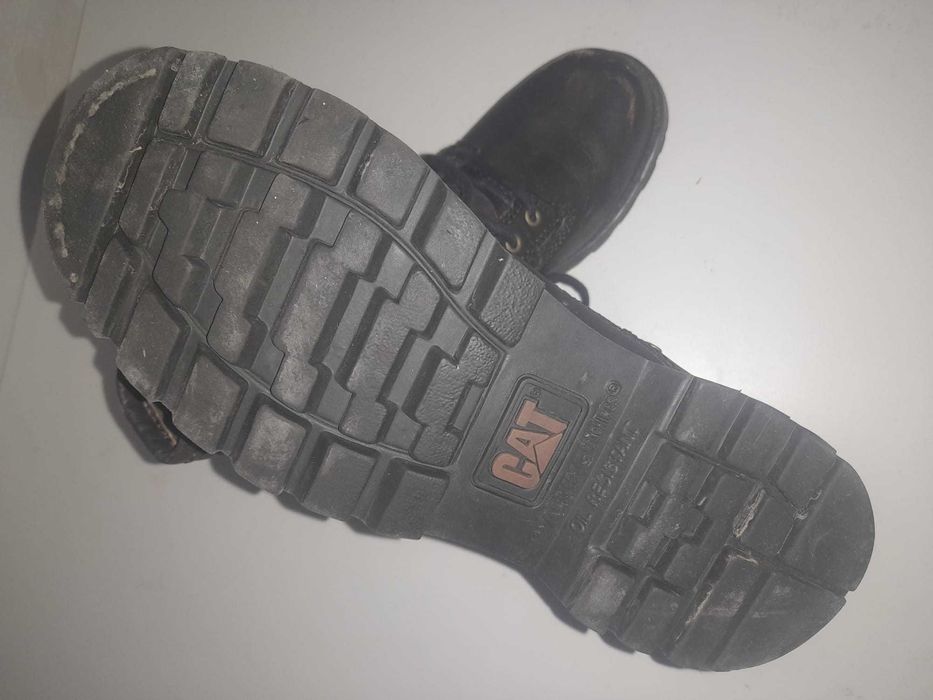 Botas Caterpillar Pele Nº42 – Muito Resistentes