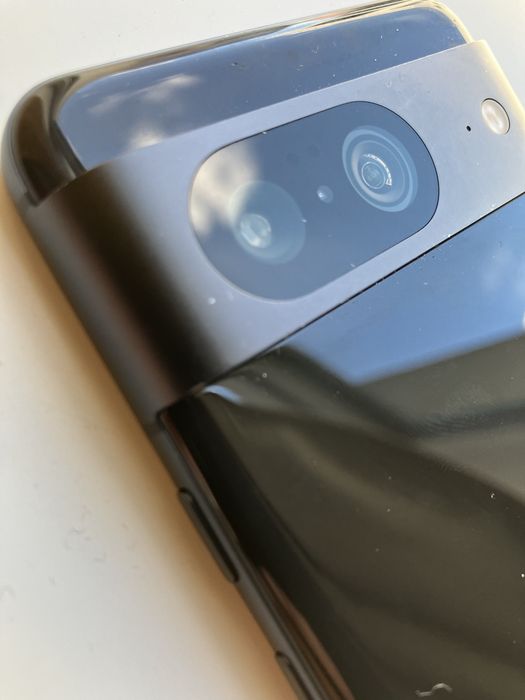 Pixel 8, bardzo dobry stan