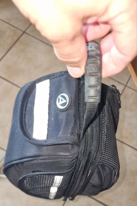 Sakwa torba rowerowa na sztyce