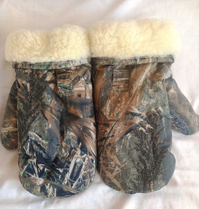 Рукавицы теплые на меху