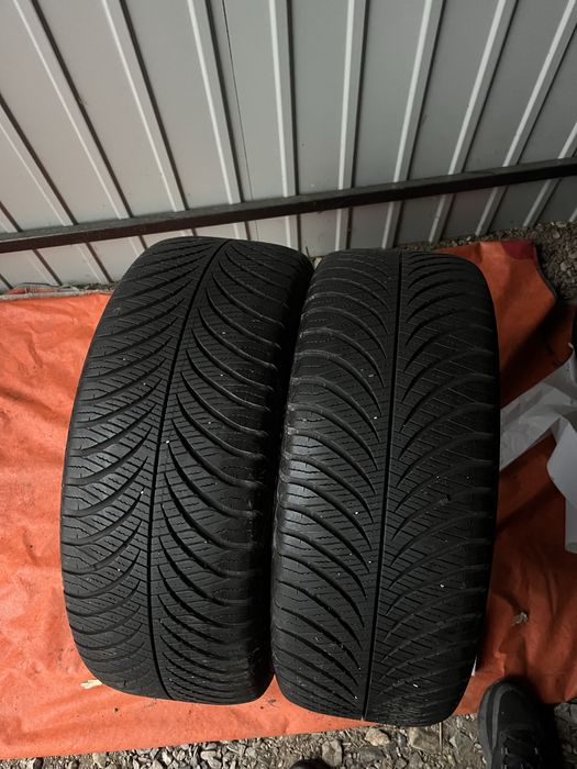 Opony wielosezonowe Goodyear Vector4Season 235/50/18 2020