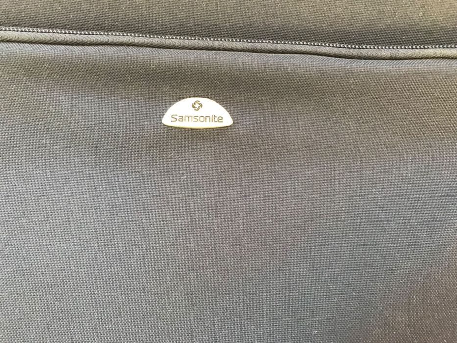 Porta fatos de viagem Samsonite