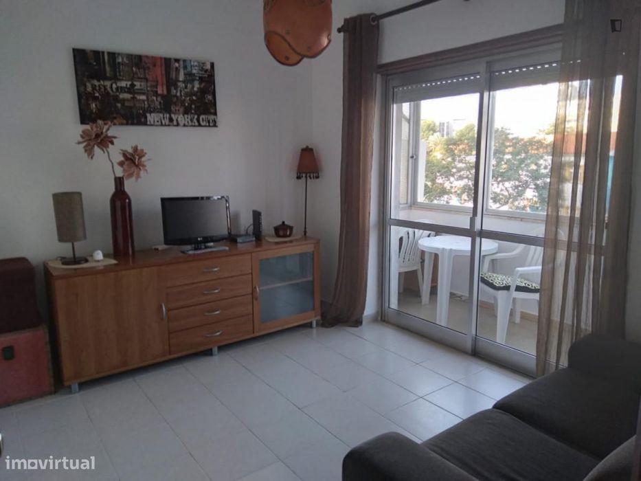 Apartamento com 2 quartos - localizado em Faro