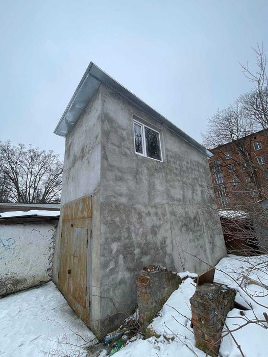 Продається капітальний гараж  р - н  черемушки