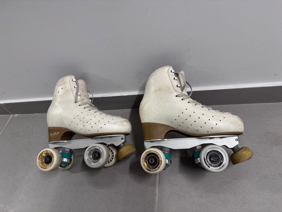 Patins de patinagem artística número 240