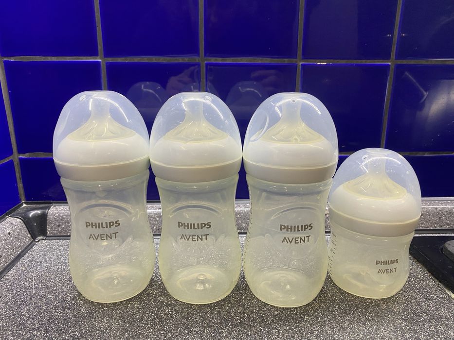 Пляшечки Philips Avent та антиколіковий клапан