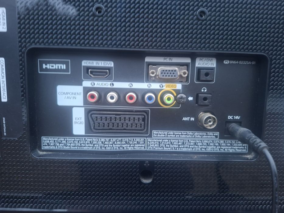 Telewizor SAMSUNG 27CALI stan bdb z hdmi