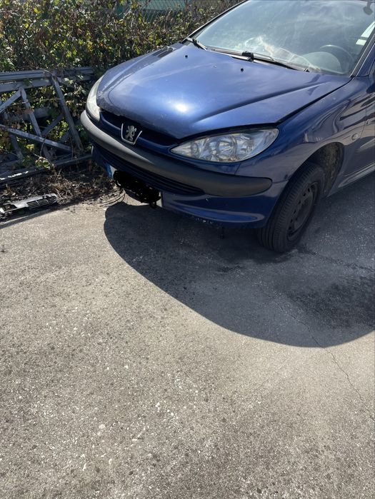 Vendo Peugeot 206 para peças