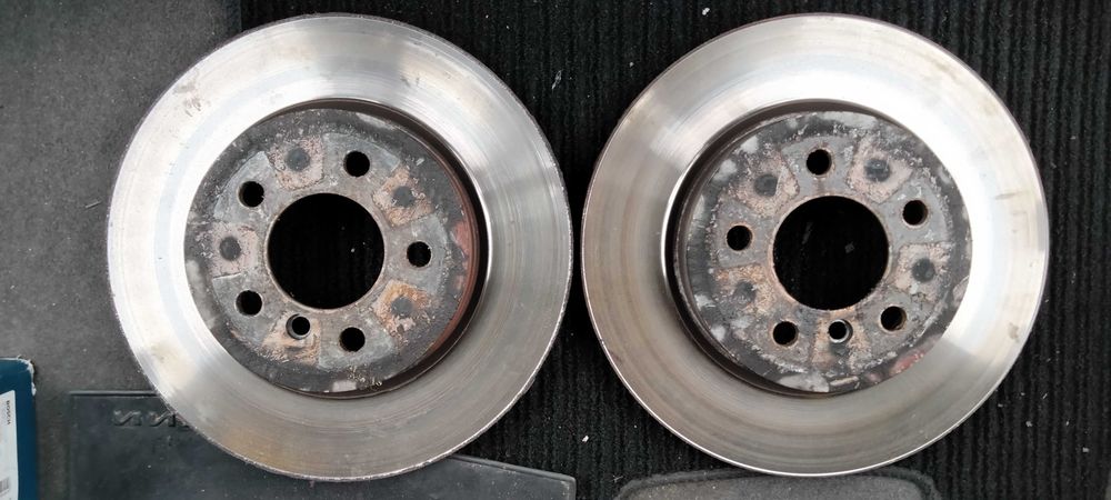 Диски передні гальмівні BMW X3 e83 (комплект)