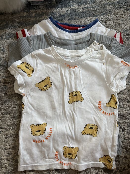 Отдам детские вещи