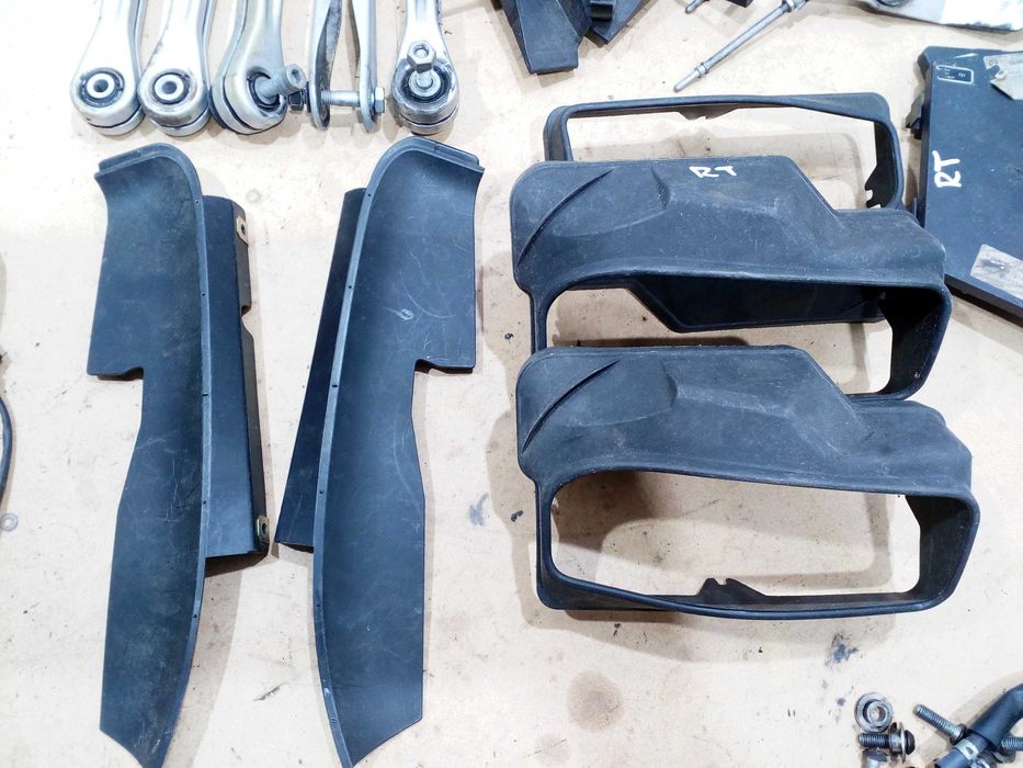 BMW R 1150 RT , R 850 rt części  uchwyt mocowanie osłona rączka wypełnienie
