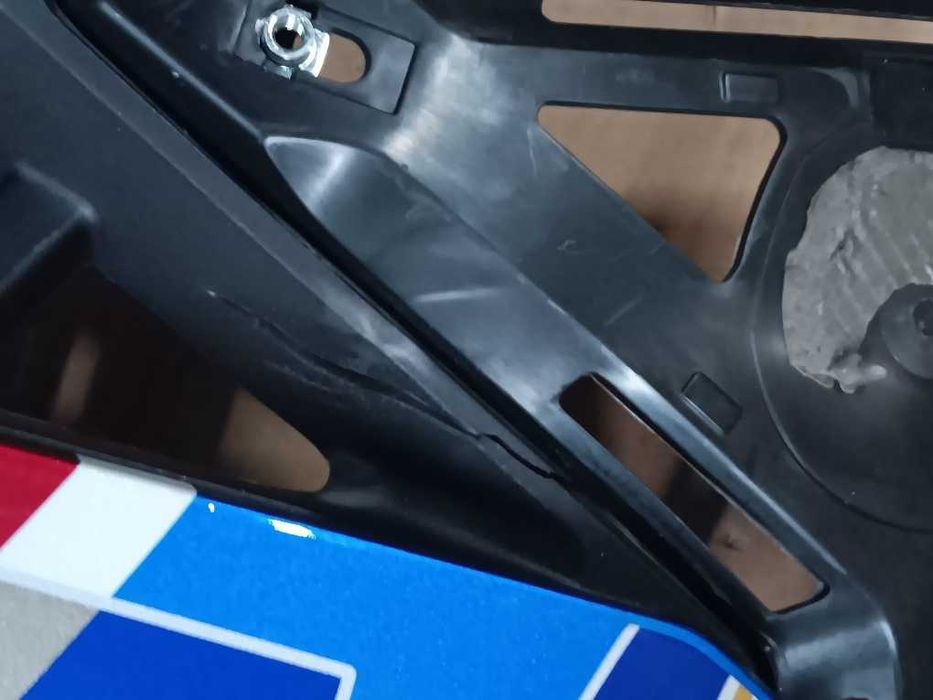 Carenagem lateral direita Honda CRF1100 Africa Twin