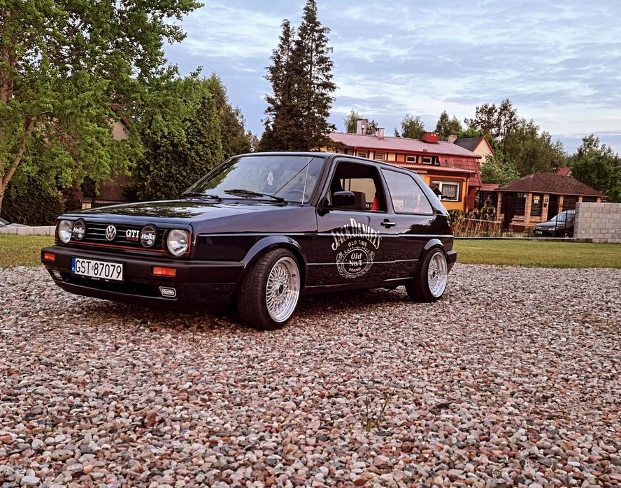 Volkswagen Golf 2