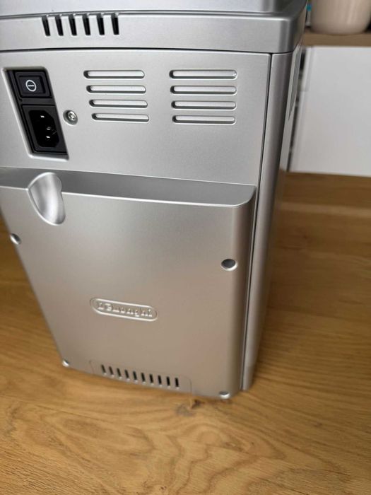 Ekspres do kawy DeLonghi ECAM 23.46! Automatyczny