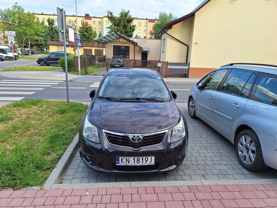Toyota Avensis T27