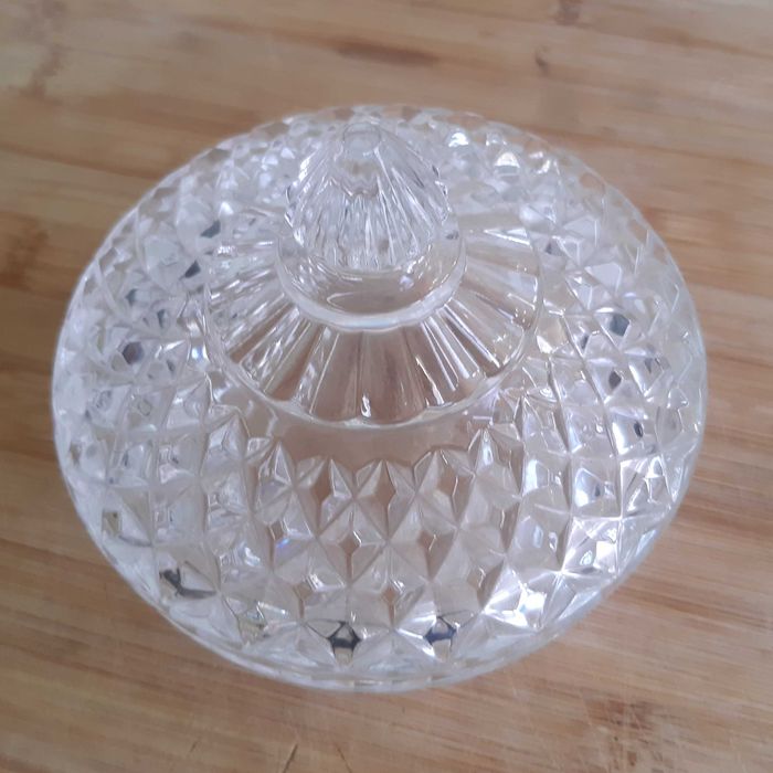 Antiga Pequena Bomboneira c/ Tampa Cristal D'Arques