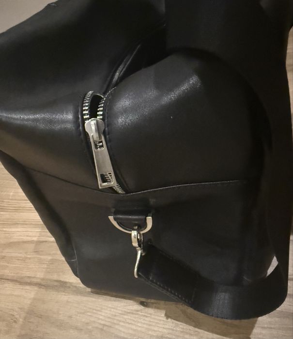 Продам дорожную сумку , натуральная кожа