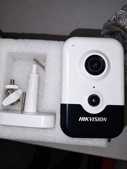 IP-камера відеоспостереження Hikvision DS-2CD2421G0-I, 2 Мп Б/В