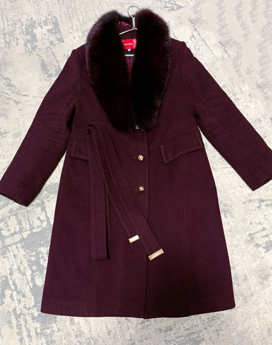 Пальто жіноче ,класичне