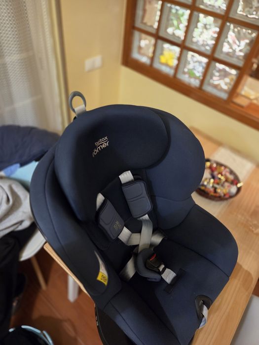 Cadeira criança auto 360º Britax