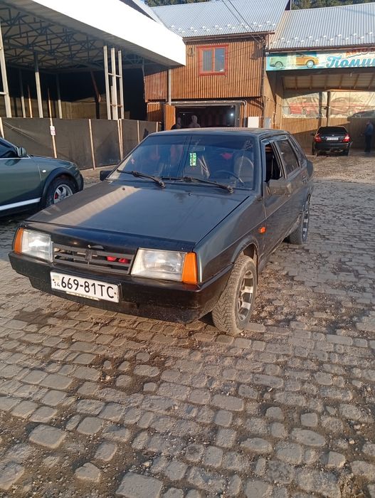 Продам ВАЗ 21099 в хорошому стані