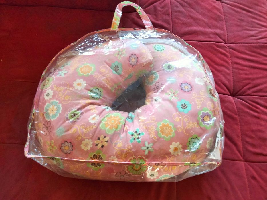 Almofada de amamentação - Boppy