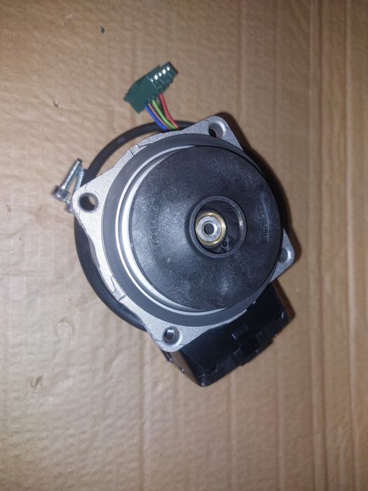 Silnik serwisowy motor Vaillant VPCR SL 12/6-2  VPAR-5 Wilo