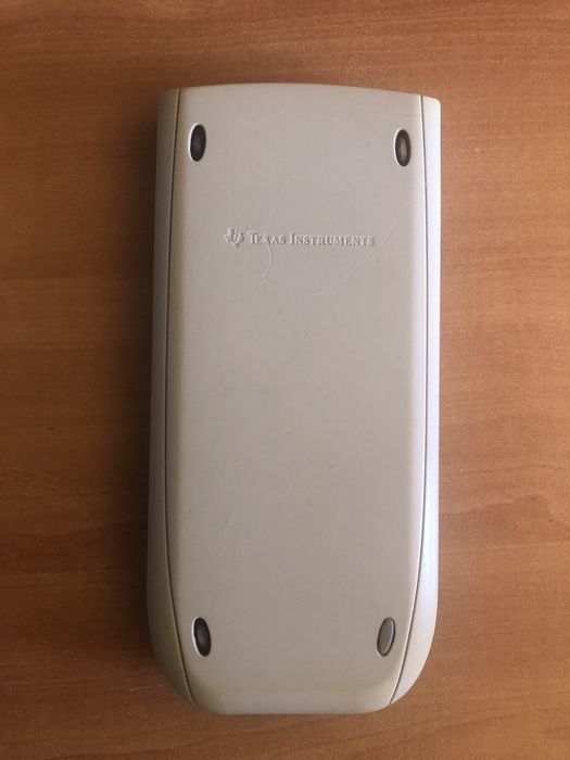 Calculadora - TEXAS INSTRUMENTS (TI - 84 Plus)