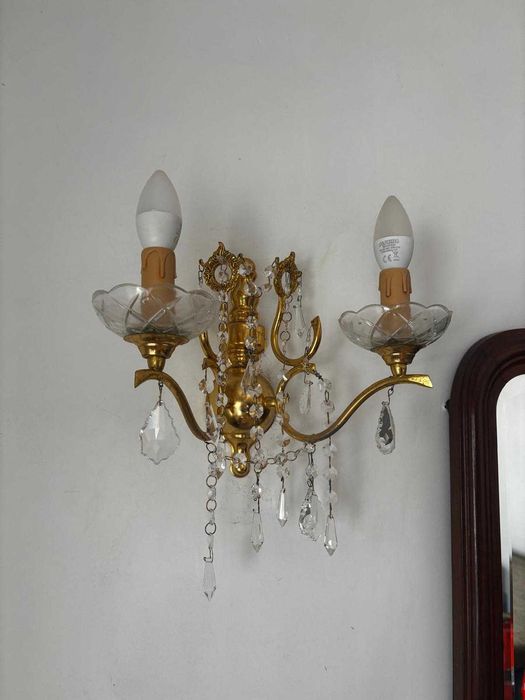 Candeeiro e dois apliques em cristal
