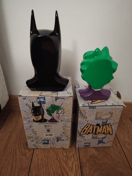 Bustos do  Batman e do joker