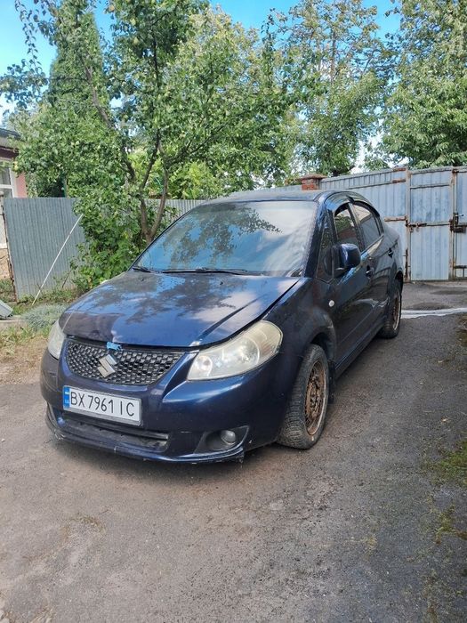 Авто Suzuki sx4.