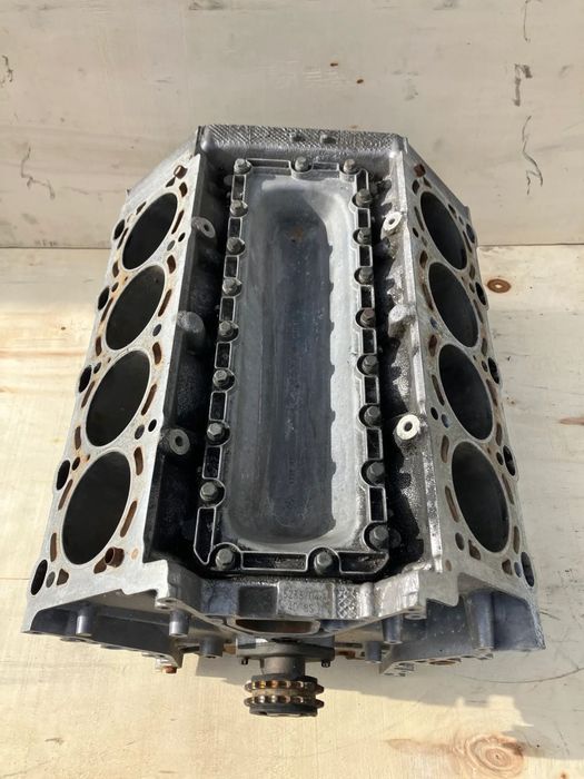 BLOK SILNIK BMW M60B40 4.0 V8 E31 E32 E34 E38 M60 B40 SŁUPEK 1725963 408S1