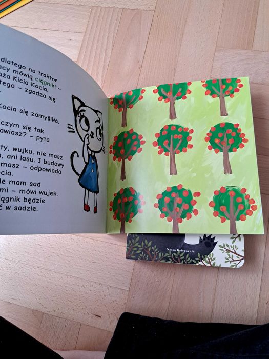 Rok w lesie borsuk + Kicia kociąt na traktorze