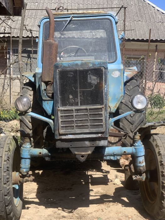 Трактор МТЗ-80 та причеп 2 ПТС-4м