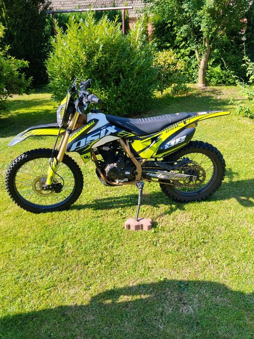 Cross Asix 250 rok 2024
