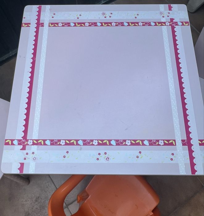 Conjunto Mesa + Cadeiras Criança Vertbaudet