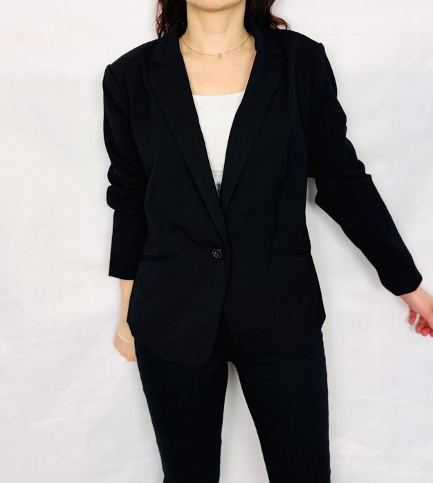 Czarna taliowana marynarka na jeden guzik XXL 44