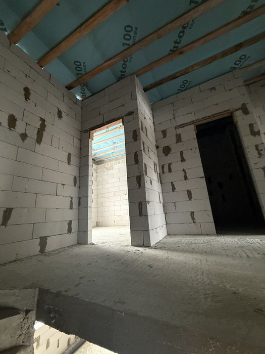 Таунхауси в Ворзелі з великими дворами! Газ! Навпроти ліс!