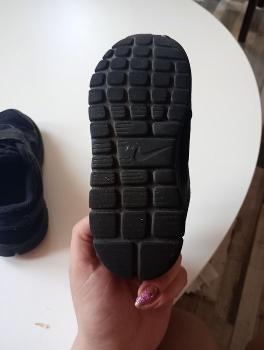 Buty adidasy Nike 27