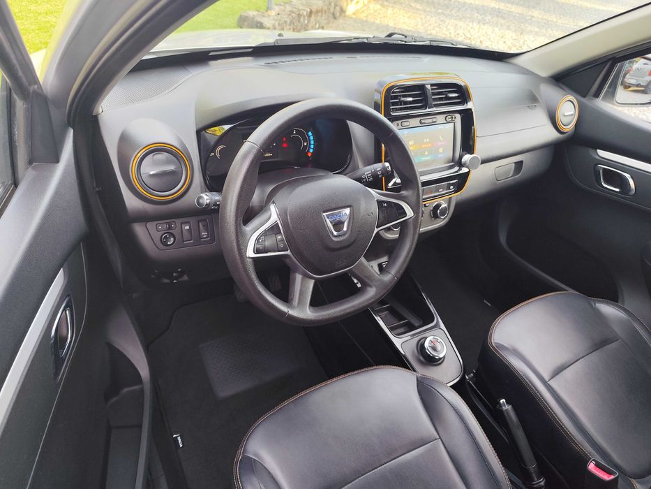 Dacia Spring 100% Elétrico - Full Extras - Final de 2021 - Garantia até 12/2029 - Aceito Retoma
