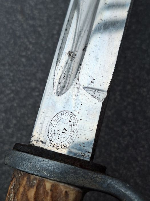 Bagnet niemiecki KS 98 rogowa rękojeść