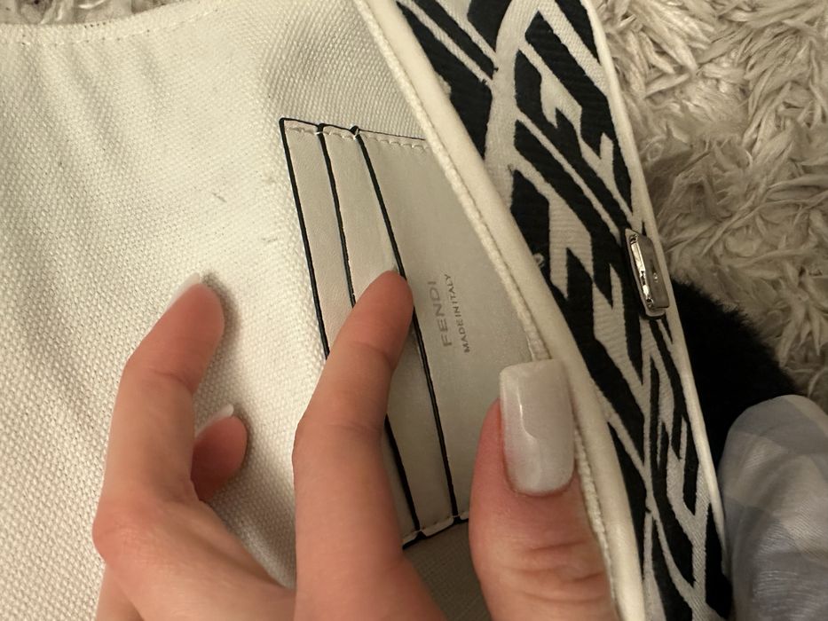 сумка fendi біло чорна
