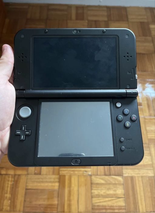 Nintendo 3DS XL Solgaleo Lunala IPS Complete