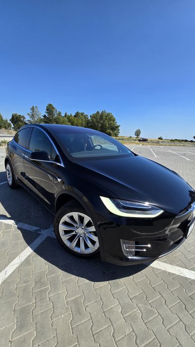 Tesla Model X 2018 VIN 5YJXCDE20JF142309 фото оголошення 16 з 17