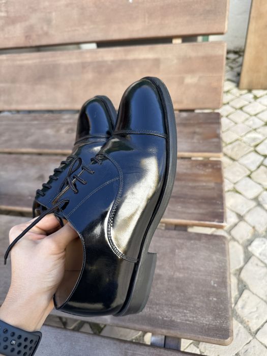 Sapatos preto com brilho