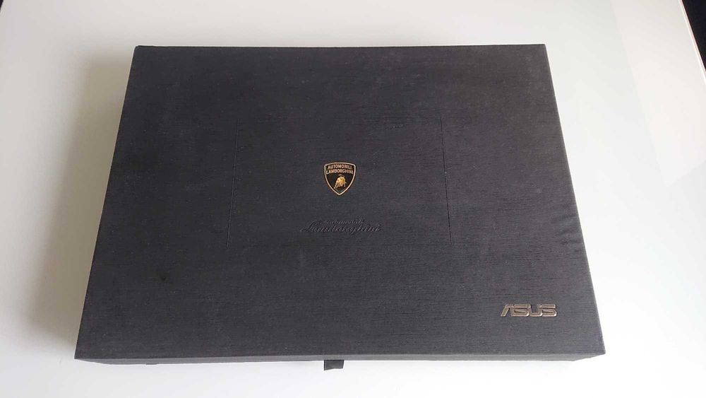 Stacja dokująca Lamborghini ASUS VX2SE-A002G PUDEŁKO